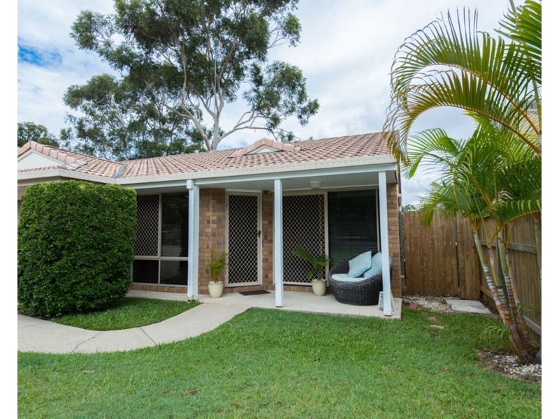 11 137 Olsen Avenue, Labrador QLD 4215