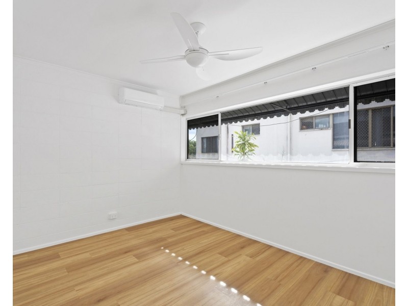 4/23 River Terrace, Surfers Paradise QLD 4217