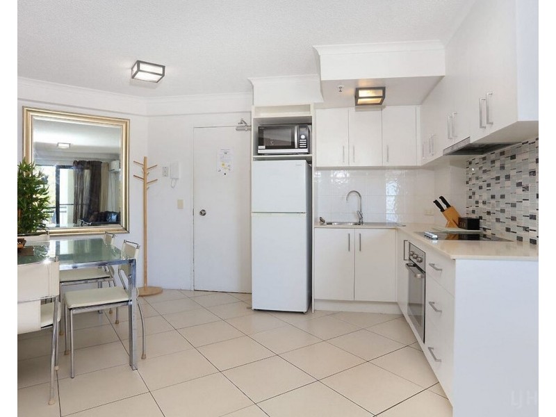 13/452 Marine Parade, Biggera Waters QLD 4216