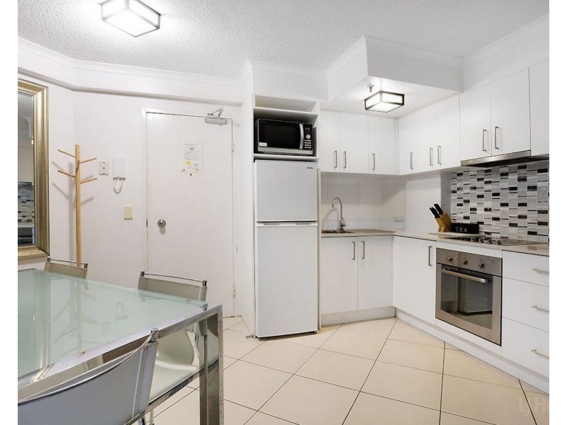 13/452 Marine Parade, Biggera Waters QLD 4216