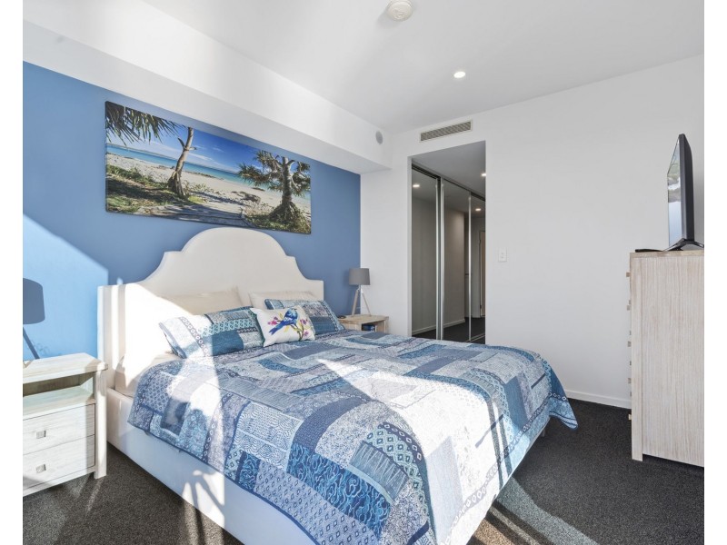 4604/5 Harbour Side Court, Biggera Waters QLD 4216