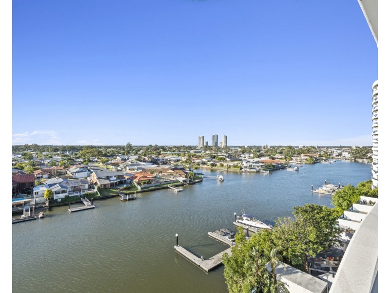4604/5 Harbour Side Court, Biggera Waters QLD 4216