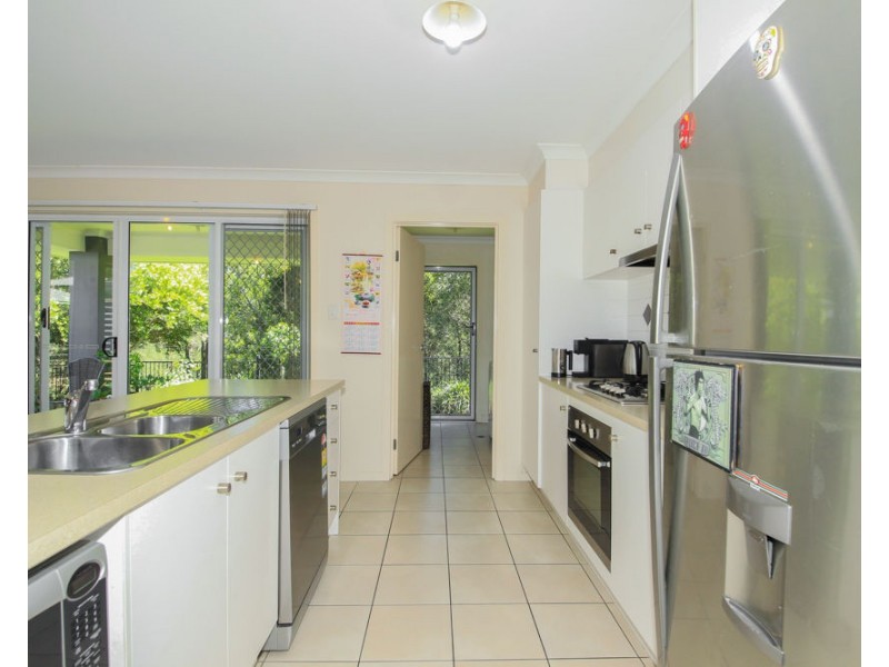 2/16 Holl Lane, Coomera QLD 4209