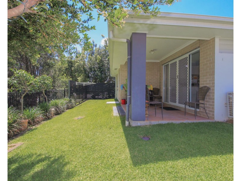 2/16 Holl Lane, Coomera QLD 4209