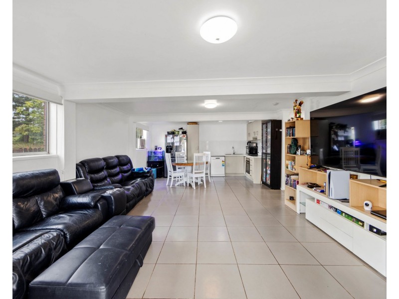 11 Cox Crescent, Goodna QLD 4300