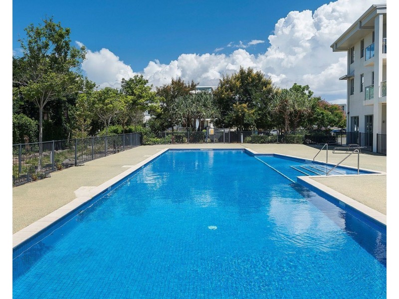 412/66 Sickle Avenue, Hope Island QLD 4212
