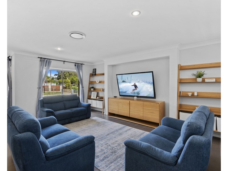 2 Emmaville Crescent, Ormeau QLD 4208