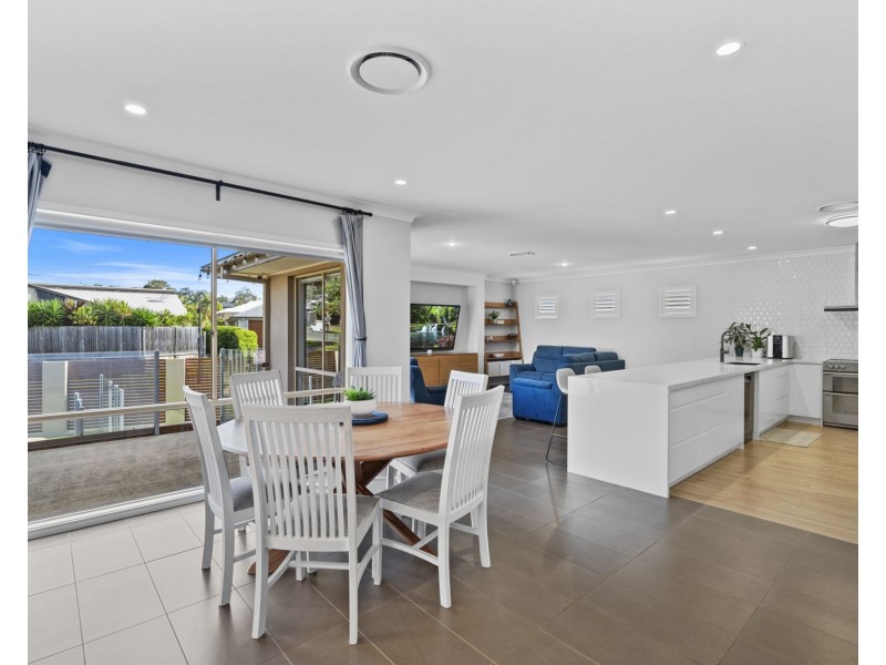 2 Emmaville Crescent, Ormeau QLD 4208