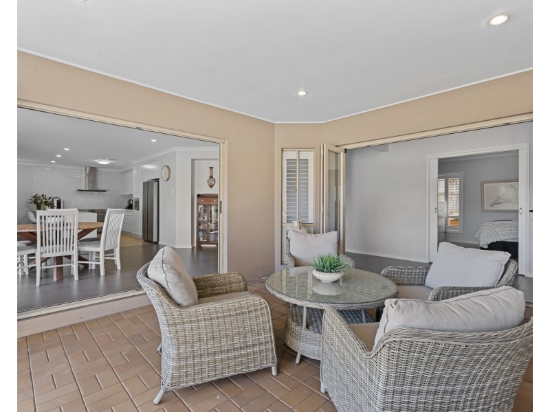 2 Emmaville Crescent, Ormeau QLD 4208