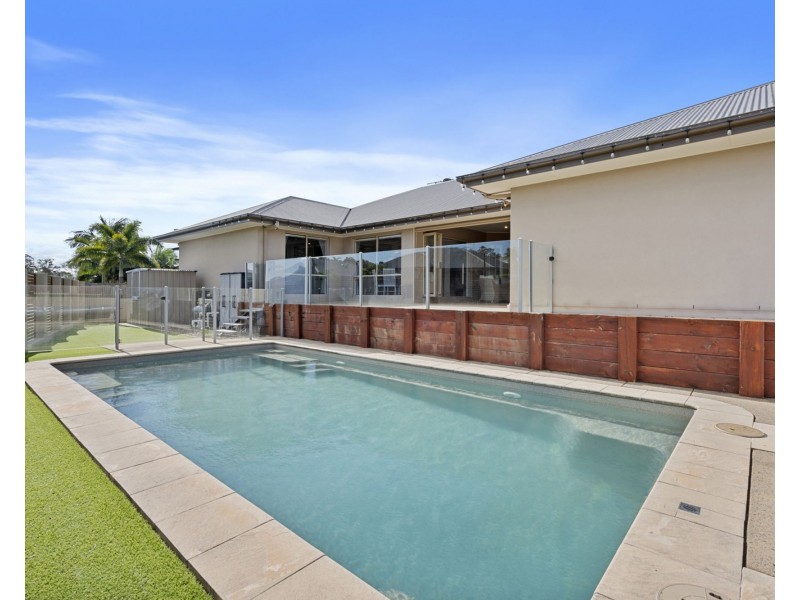 2 Emmaville Crescent, Ormeau QLD 4208