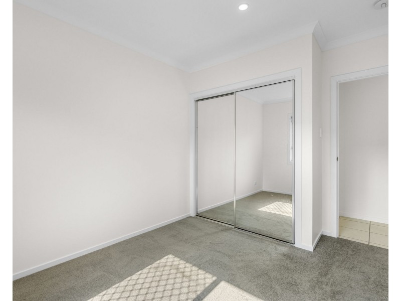 114 Napier Circuit, Silkstone QLD 4304
