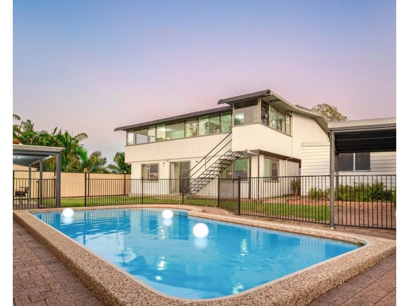 17 Melinda St, Southport QLD 4215