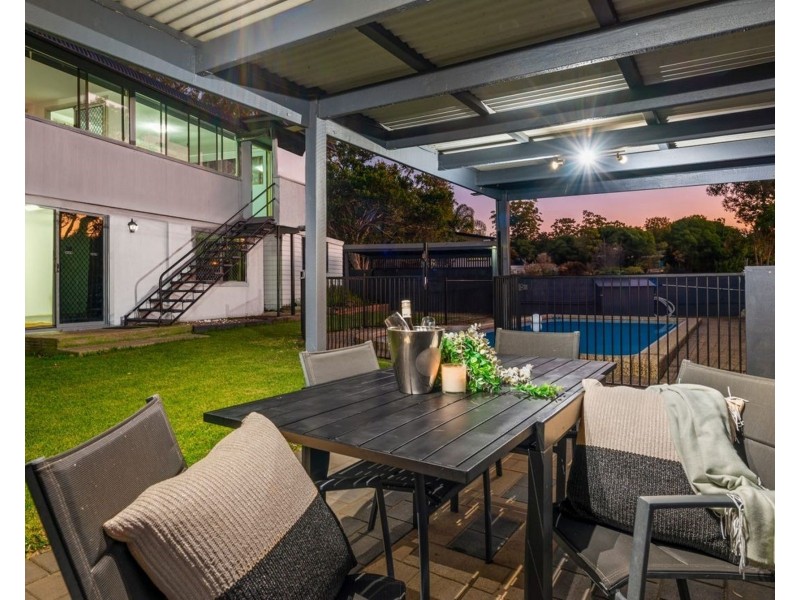 17 Melinda St, Southport QLD 4215