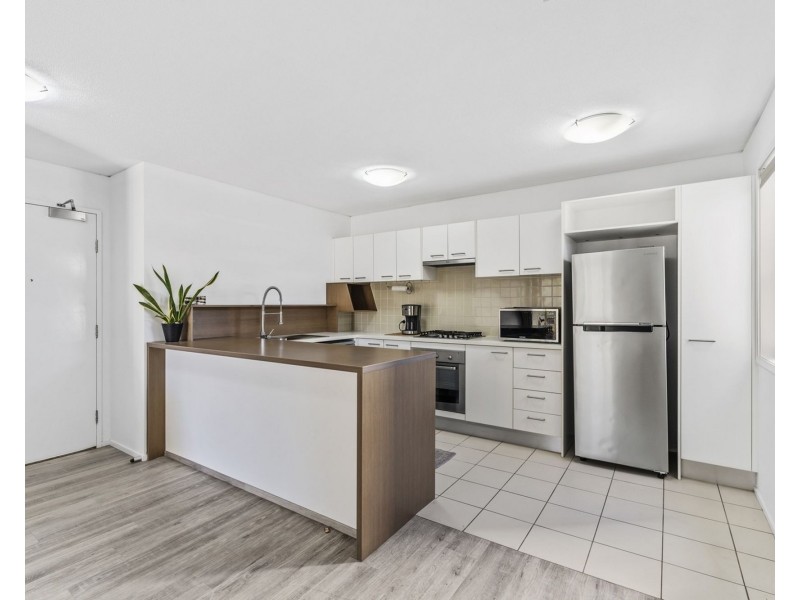 3210/111 Lindfield Road, Helensvale QLD 4212