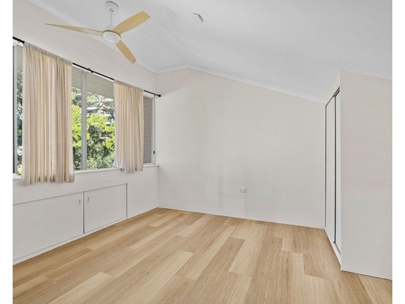 4/21 Heath Street, Southport QLD 4215