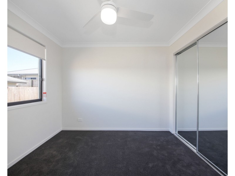 7 Laon Street, Pimpama QLD 4209