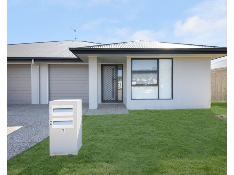 7 Laon Street, Pimpama QLD 4209