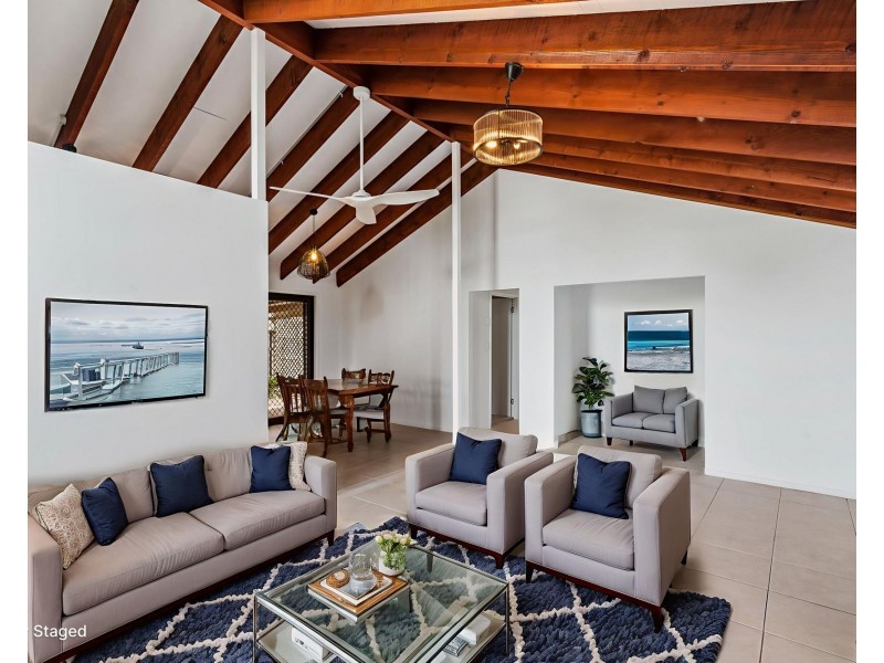 4 Conebush St, Ashmore QLD 4214