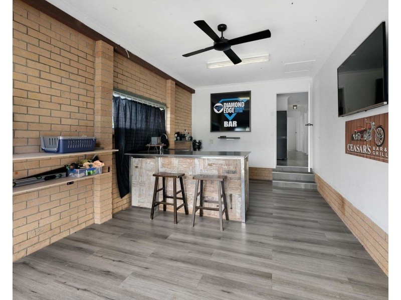 37 Coogeen St, Bundall QLD 4217