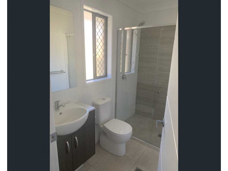 1/20 Coral Street, Pimpama QLD 4209