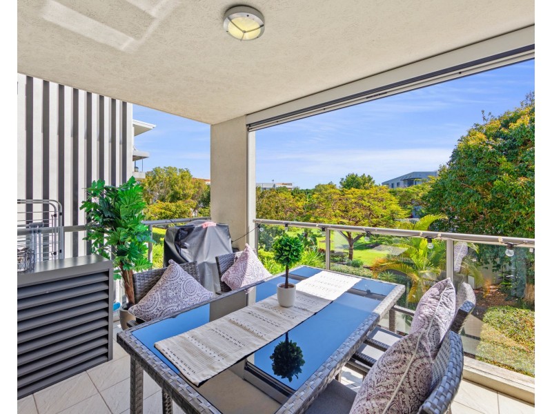 624/66 Sickle Avenue, Hope Island QLD 4212