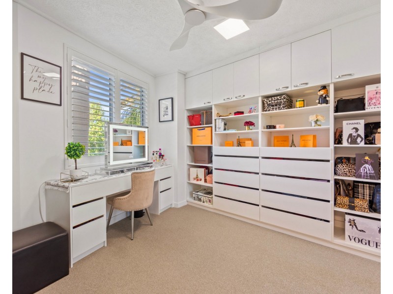 624/66 Sickle Avenue, Hope Island QLD 4212