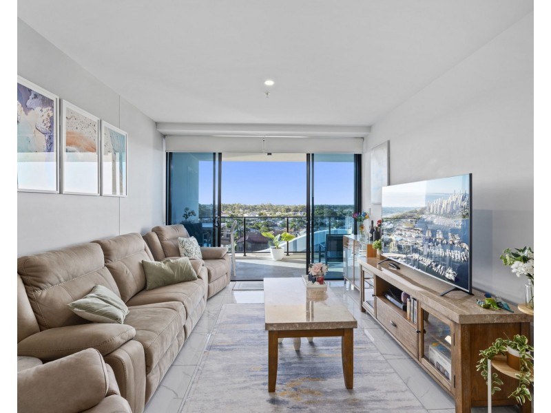 4604/5 Harbour Side Court, Biggera Waters QLD 4216