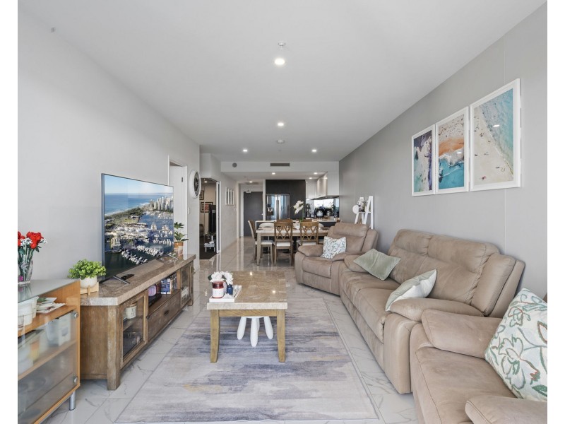 4604/5 Harbour Side Court, Biggera Waters QLD 4216
