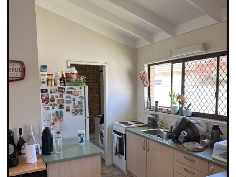 2/4 Shrike Court, Burleigh Waters QLD 4220