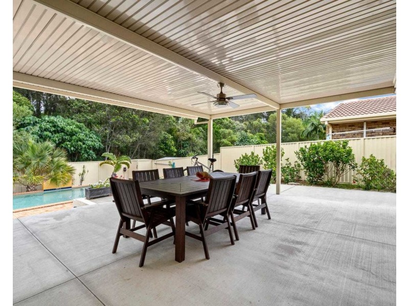 20 Cootharaba Drive, Helensvale QLD 4212