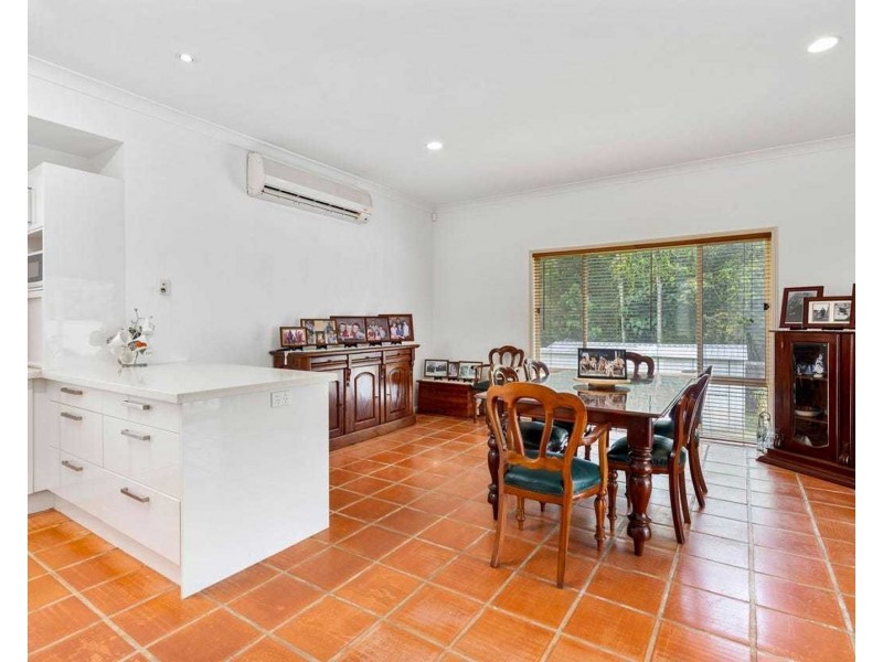 20 Cootharaba Drive, Helensvale QLD 4212