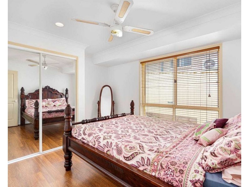 20 Cootharaba Drive, Helensvale QLD 4212