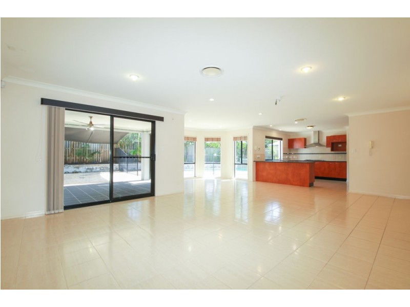 4 Anitra Lane, Coomera Waters QLD 4209