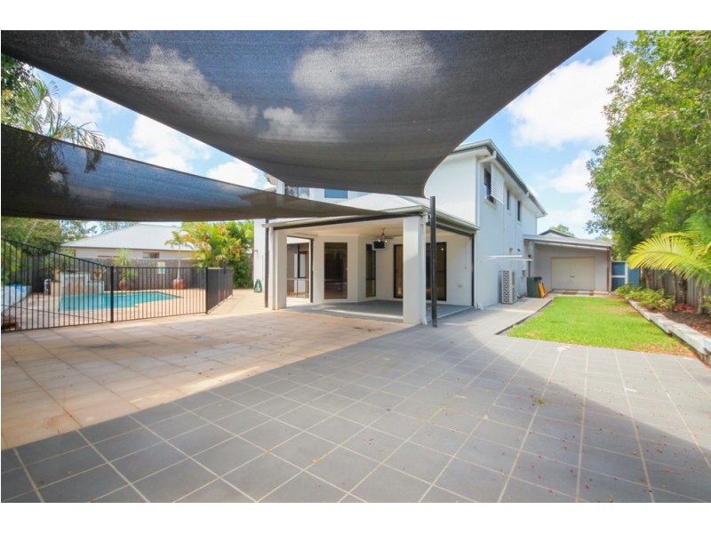 4 Anitra Lane, Coomera Waters QLD 4209