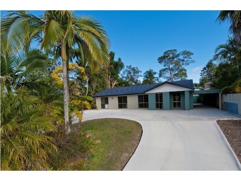 5 Iowa Court, Oxenford QLD 4210