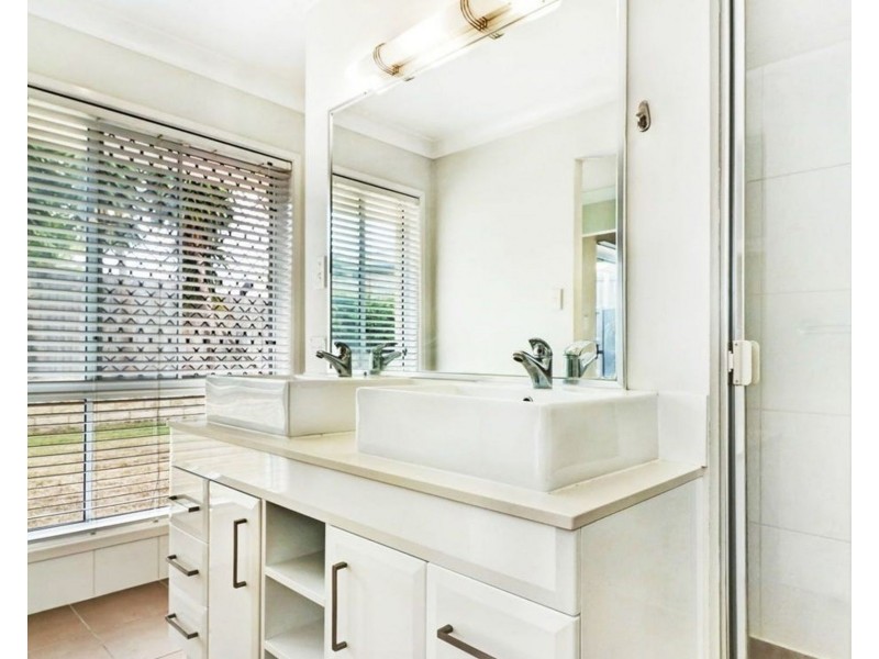 104 Karall St, Ormeau QLD 4208