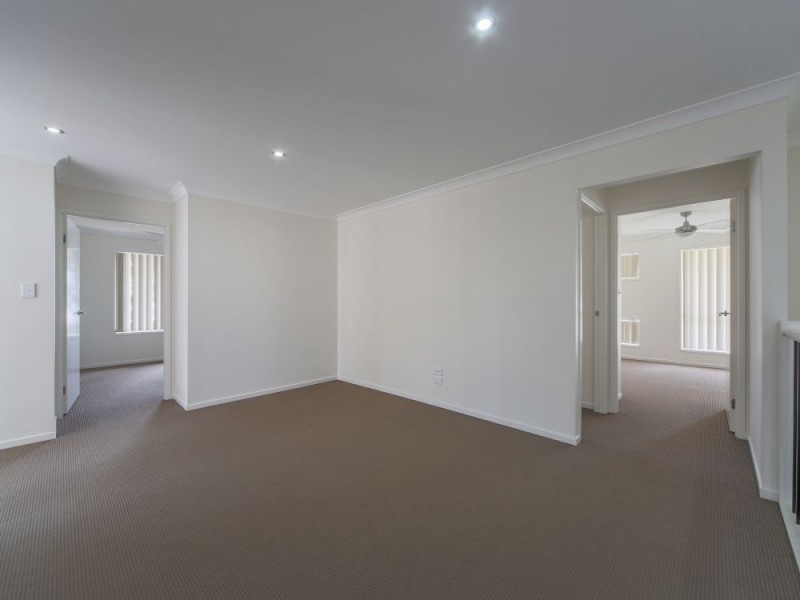 1a Lenton St, Coomera QLD 4209