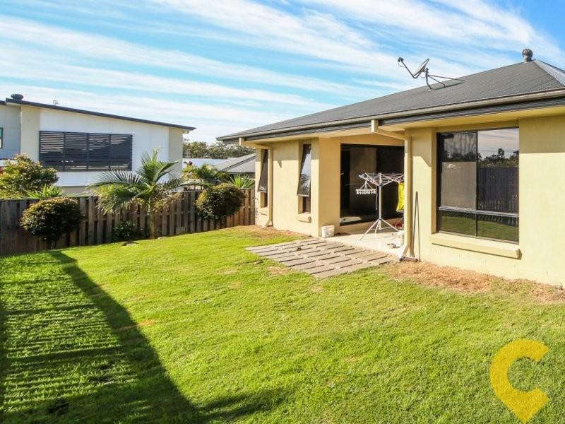 16 Scenic Crescent, Coomera QLD 4209