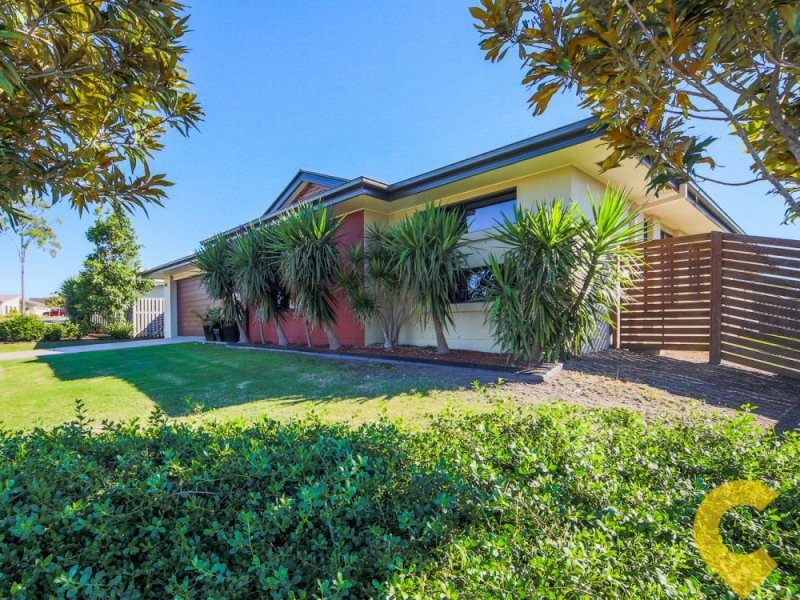 16 Scenic Crescent, Coomera QLD 4209