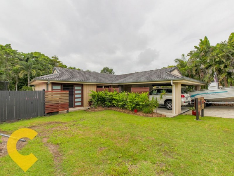 19 Pinemount Crescent, Oxenford QLD 4210