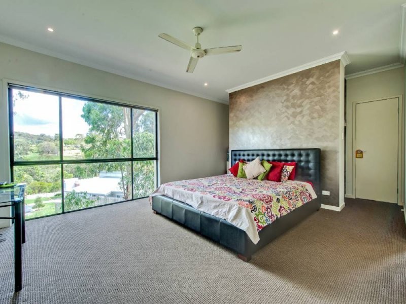 13 Murray Cct, Upper Coomera QLD 4209
