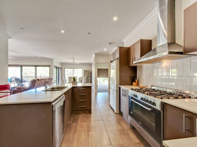 13 Murray Cct, Upper Coomera QLD 4209