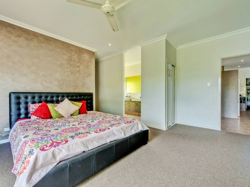 13 Murray Cct, Upper Coomera QLD 4209