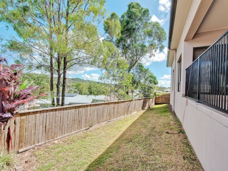 13 Murray Cct, Upper Coomera QLD 4209