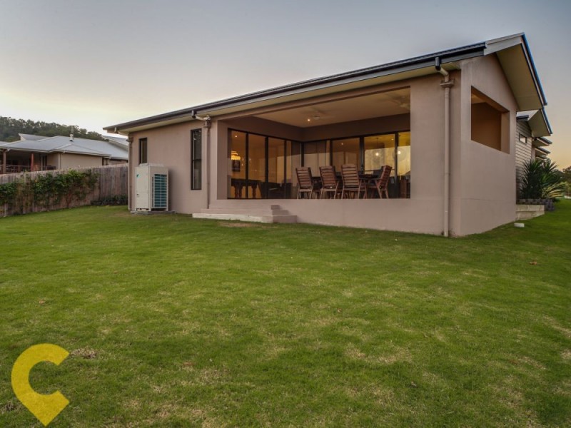 2 Coachella Crescent, Upper Coomera QLD 4209