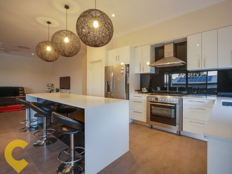 2 Coachella Crescent, Upper Coomera QLD 4209