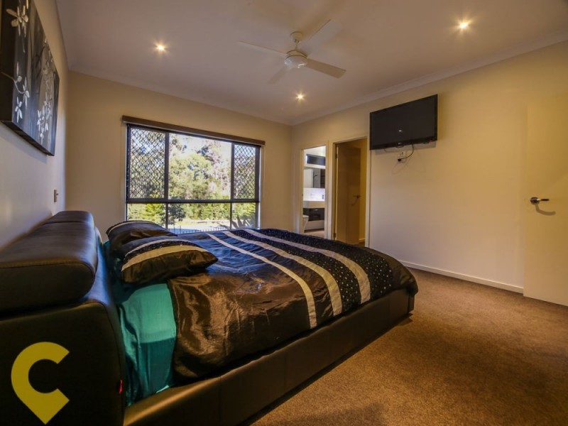 2 Coachella Crescent, Upper Coomera QLD 4209