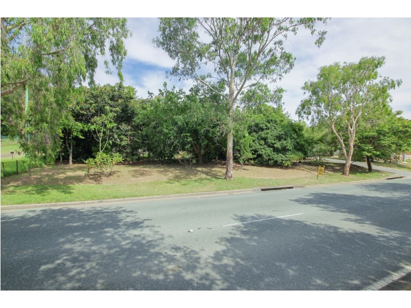 11 Helensvale Road, Helensvale QLD 4212