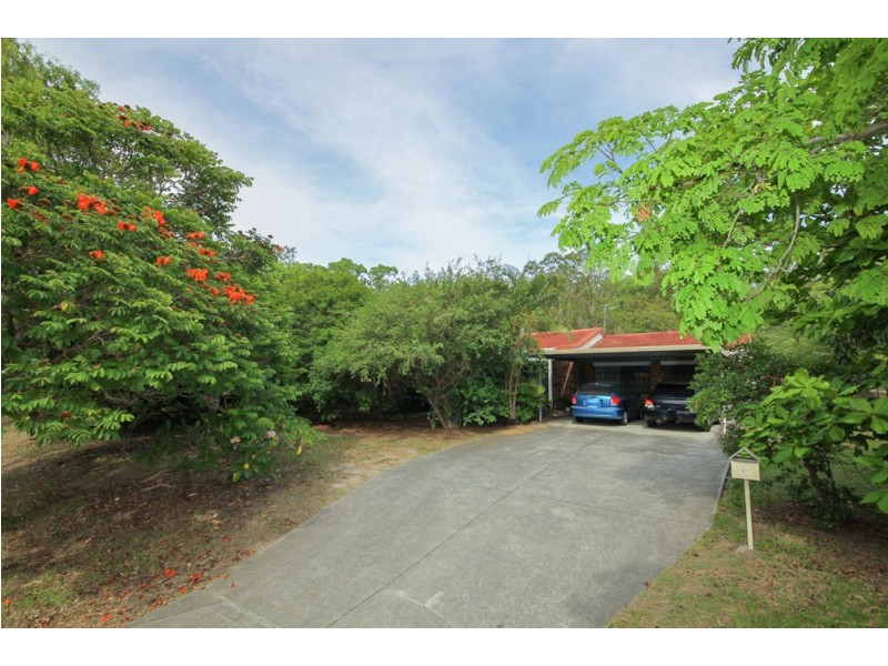 11 Helensvale Road, Helensvale QLD 4212