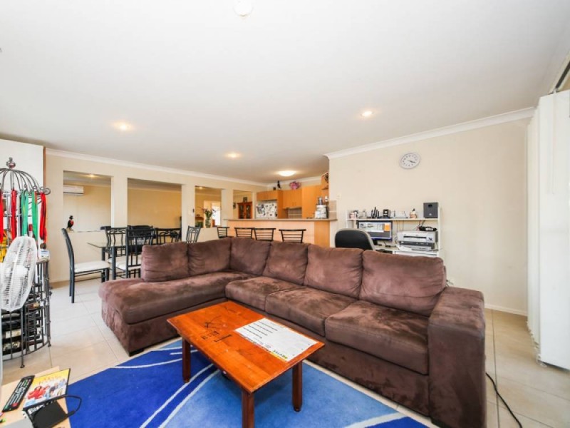 37 Billinghurst Crescent, Upper Coomera QLD 4209